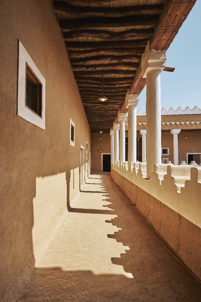 Jelajahi warisan Riyadh, dari Museum Nasional dan Istana Al Murabba hingga Pasar Ash-Shiqra.