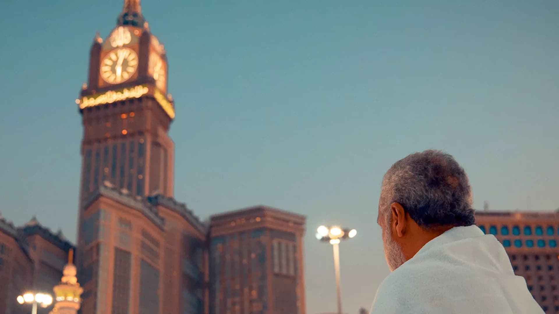 Paket wisata dua malam dari Jeddah yang bersejarah ke Umrah di Makkah.